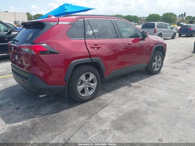 2025 TOYOTA RAV4 XLE 4