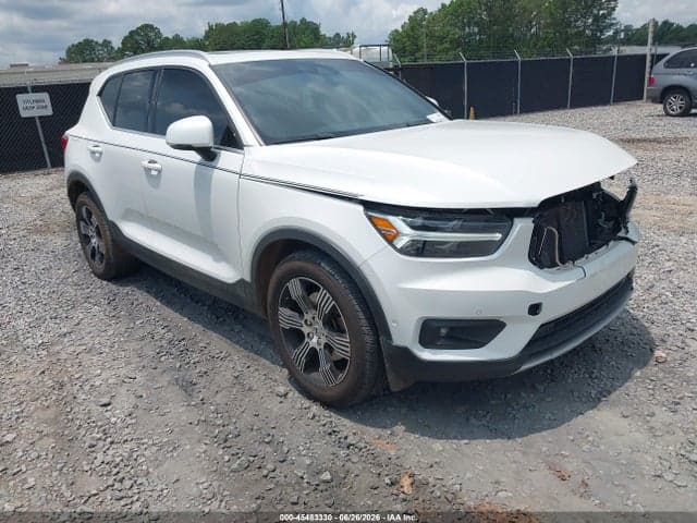2019 VOLVO XC40 T5 INSCRIPTION