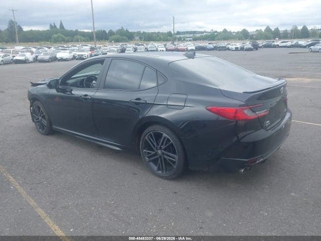2025 TOYOTA CAMRY XSE 3