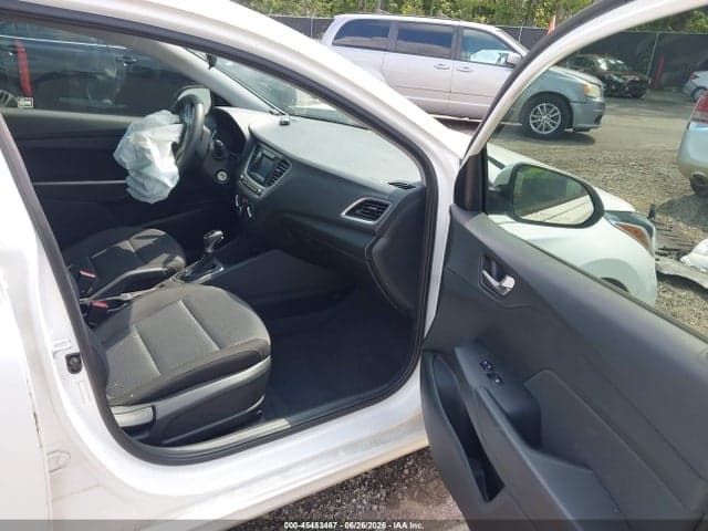 2021 HYUNDAI ACCENT SE 5