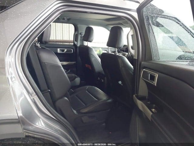 2022 FORD EXPLORER XLT 8