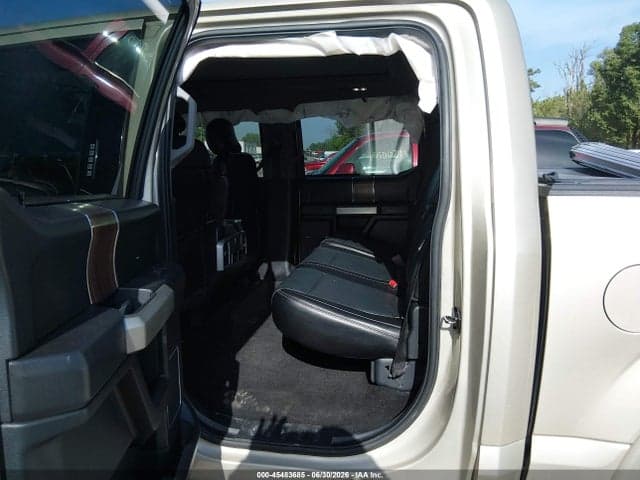 2017 FORD F-150 LARIAT 8