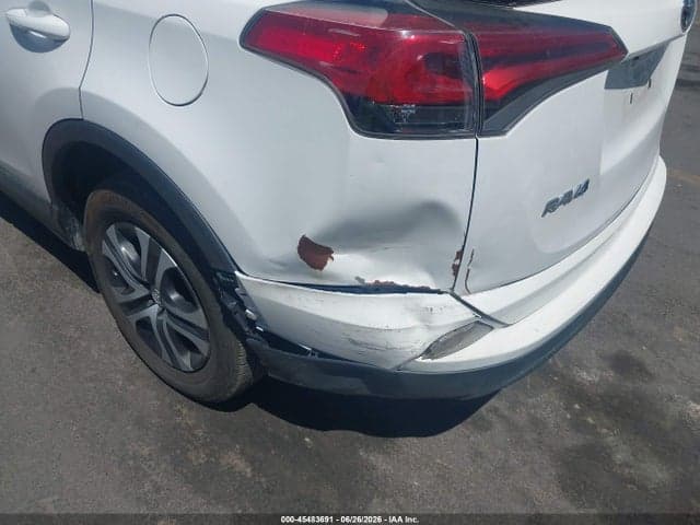 2017 TOYOTA RAV4 LE 6