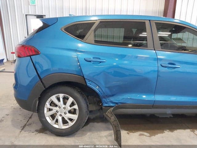 2020 HYUNDAI TUCSON SE 6