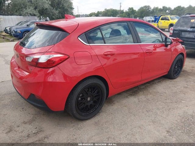2017 CHEVROLET CRUZE LT AUTO 4