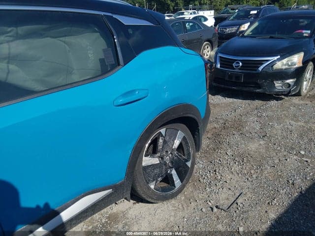 2025 NISSAN KICKS SR FWD 6