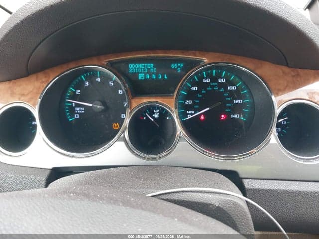 2011 BUICK ENCLAVE CX 7