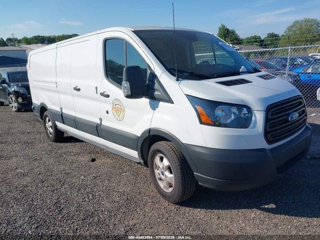 2019 FORD TRANSIT-150 1