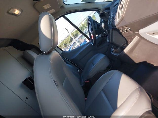 2019 FORD TRANSIT-150 5