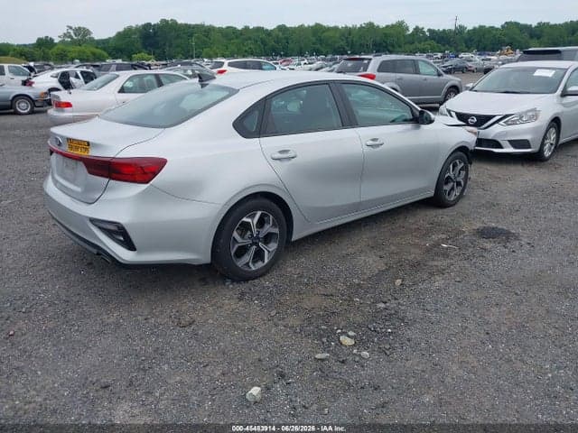 2021 KIA FORTE LXS 4