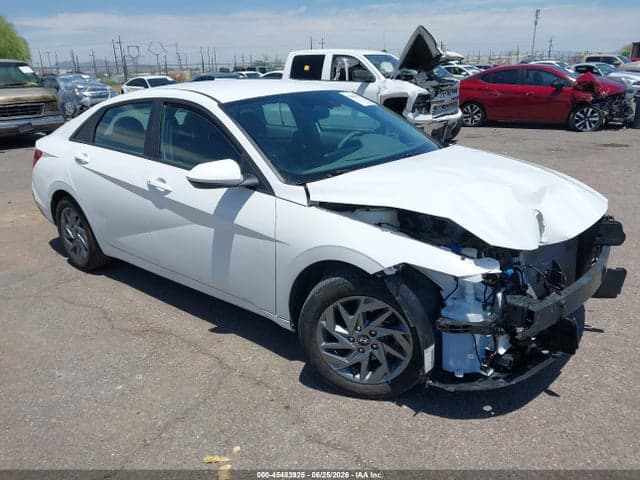 2024 HYUNDAI ELANTRA SEL 1