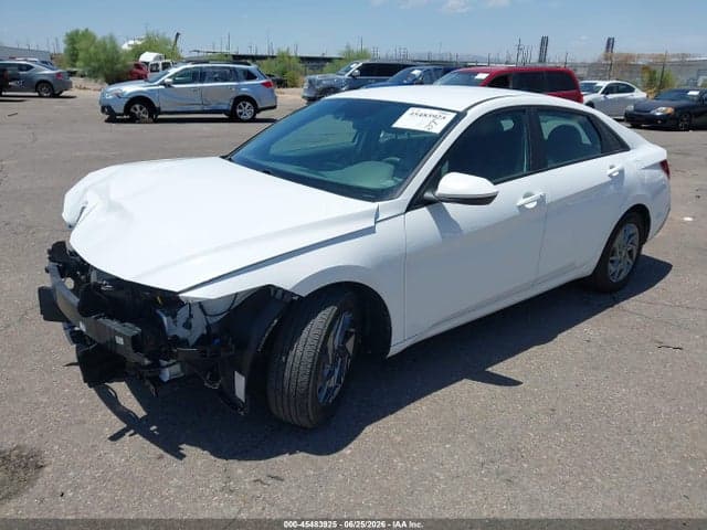 2024 HYUNDAI ELANTRA SEL 2