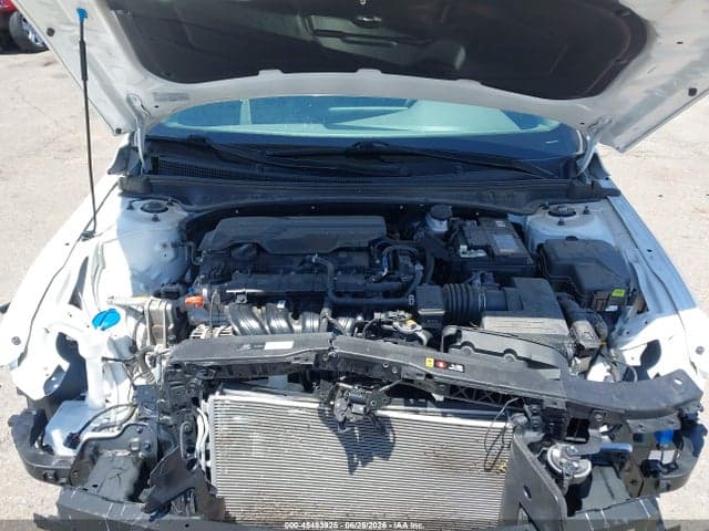 2024 HYUNDAI ELANTRA SEL 10