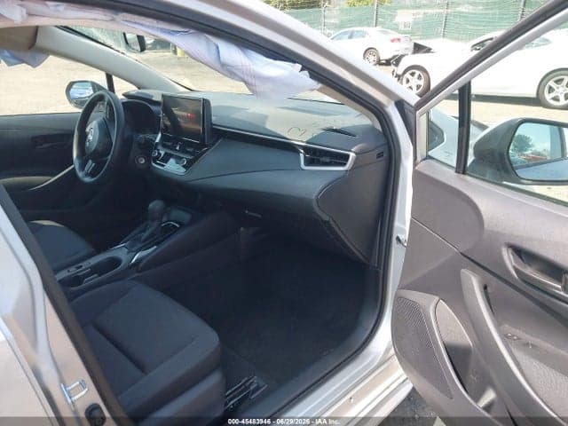 2026 TOYOTA COROLLA LE 5
