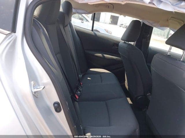 2026 TOYOTA COROLLA LE 8