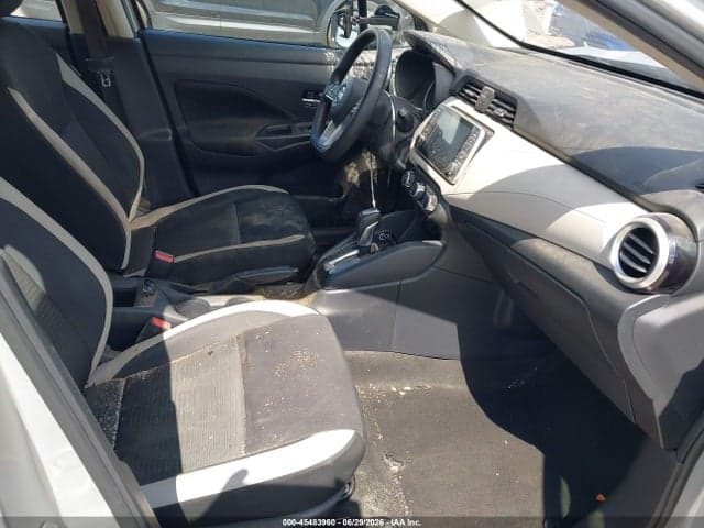 2021 NISSAN VERSA SV XTRONIC CVT 5