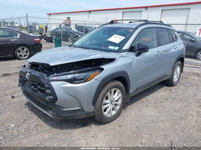 2026 TOYOTA COROLLA CROSS LE 2