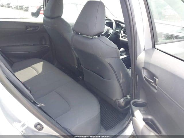 2026 TOYOTA COROLLA CROSS LE 8