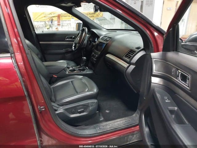 2019 FORD EXPLORER XLT 5