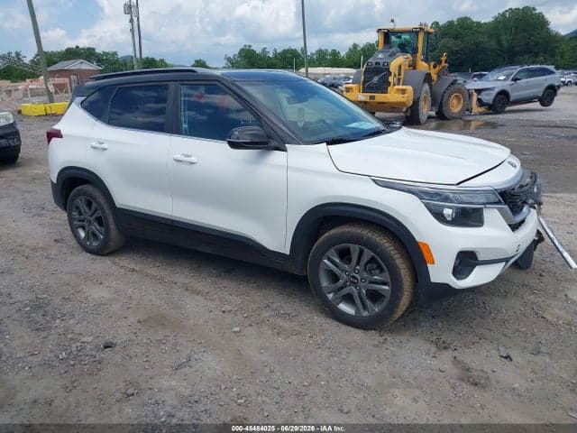 2021 KIA SELTOS S 1