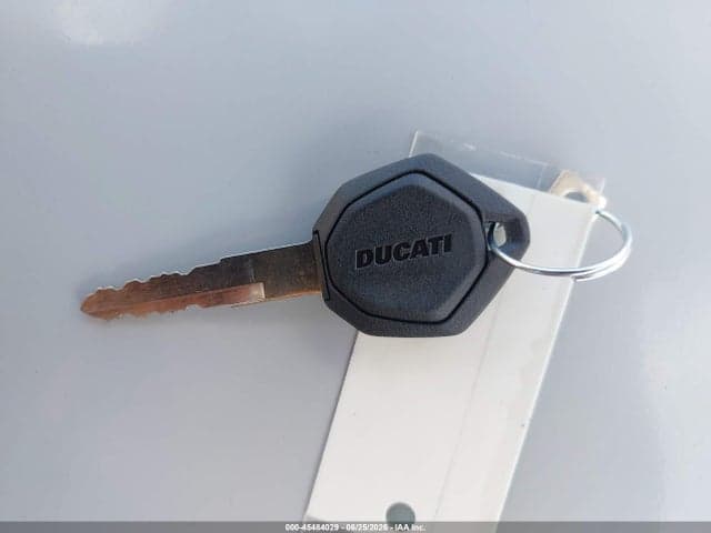 2022 DUCATI MONSTER 11