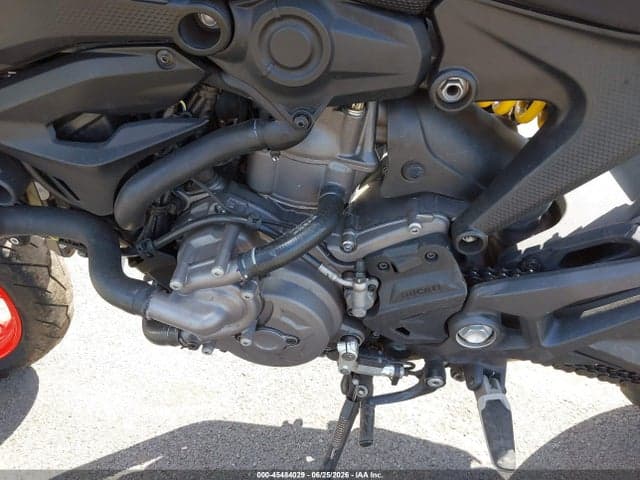 2022 DUCATI MONSTER 9