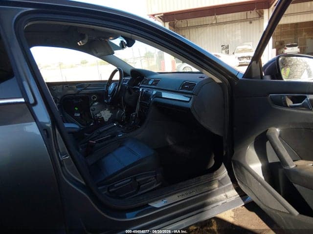 2018 VOLKSWAGEN PASSAT 2.0T SE 6
