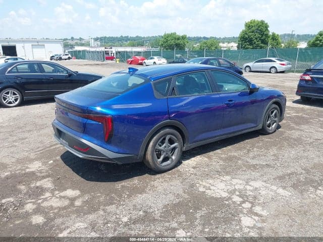 2025 KIA K4 LXS 4