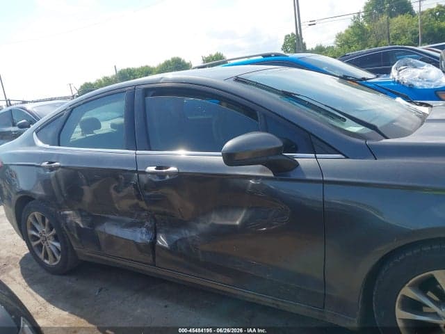 2017 FORD FUSION SE 13
