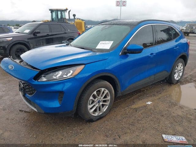 2020 FORD ESCAPE SE 2