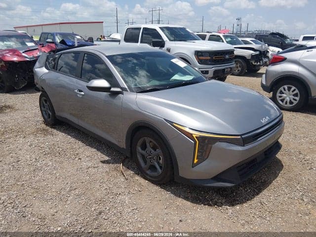 2025 KIA K4 LXS - 1