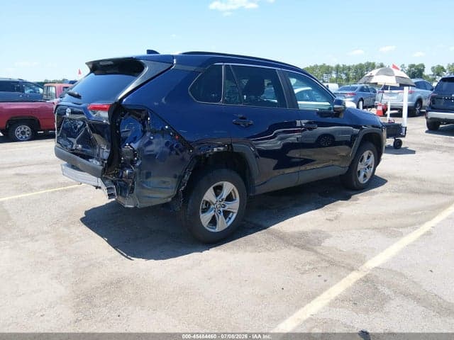 2024 TOYOTA RAV4 XLE 4