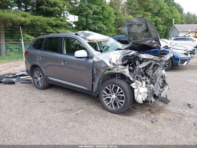 2018 MITSUBISHI OUTLANDER ES 1