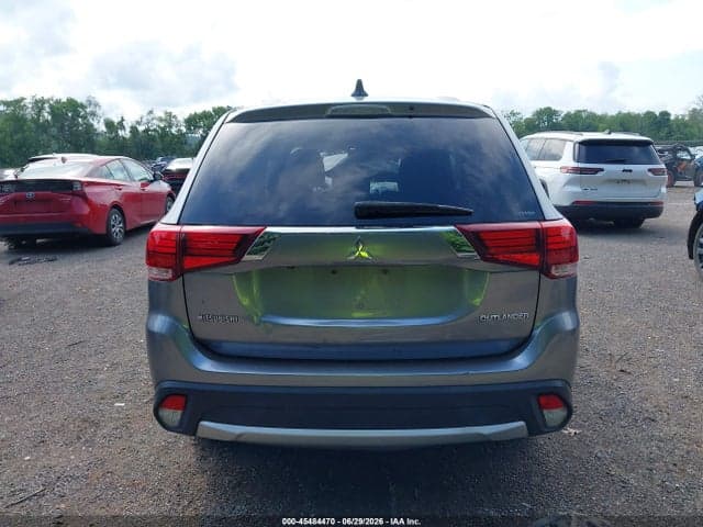 2018 MITSUBISHI OUTLANDER ES 17