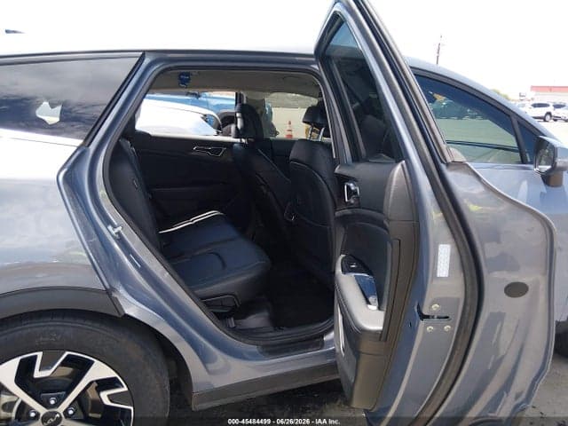 2024 KIA SPORTAGE EX 8