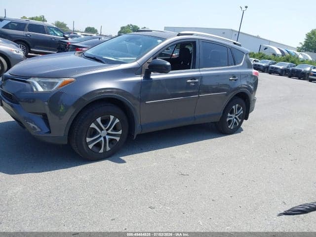 2018 TOYOTA RAV4 LE 2