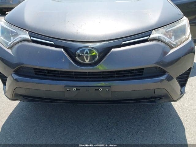 2018 TOYOTA RAV4 LE 6