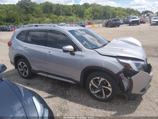 2022 SUBARU FORESTER TOURING 13