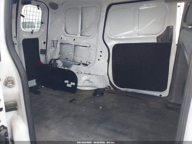 2017 CHEVROLET CITY EXPRESS 1LS 8