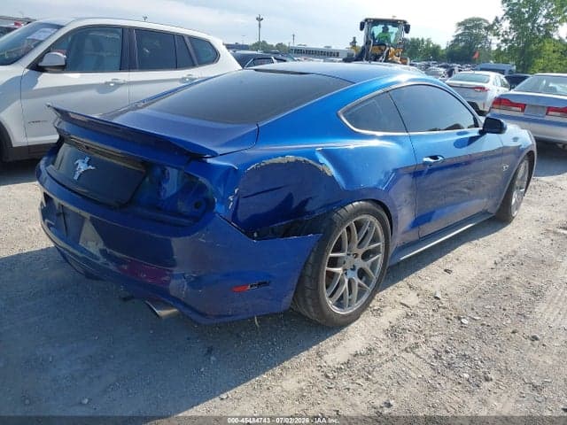 2017 FORD MUSTANG V6 4