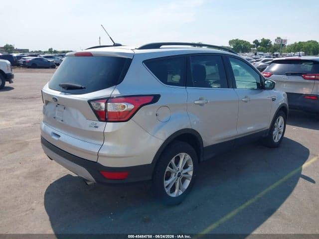 2018 FORD ESCAPE SE 4