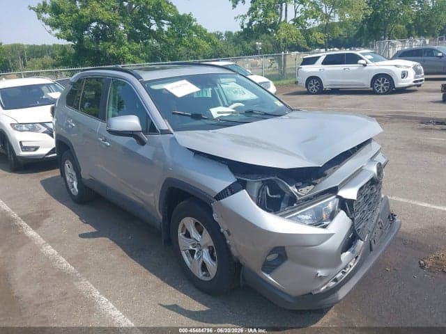 2019 TOYOTA RAV4 XLE - 1