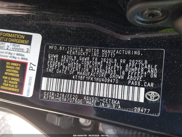 2017 TOYOTA CAMRY SE 9