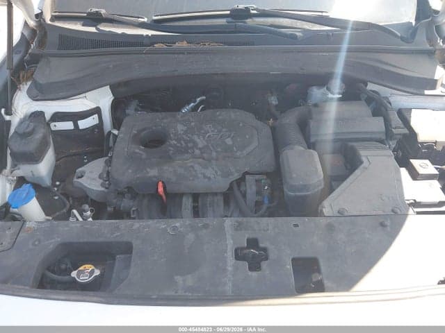 2020 HYUNDAI SANTA FE SE 10