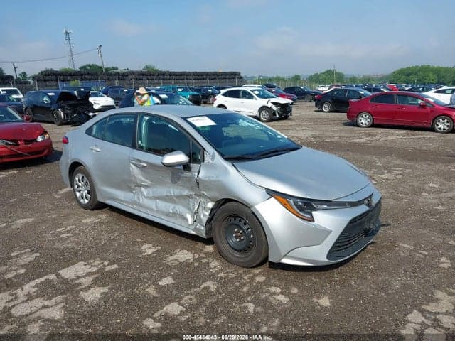 2025 TOYOTA COROLLA LE - 1