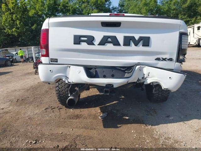 2018 RAM 1500 NIGHT 4X4 6'4 BOX 17