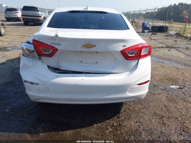 2017 CHEVROLET CRUZE LT AUTO 18