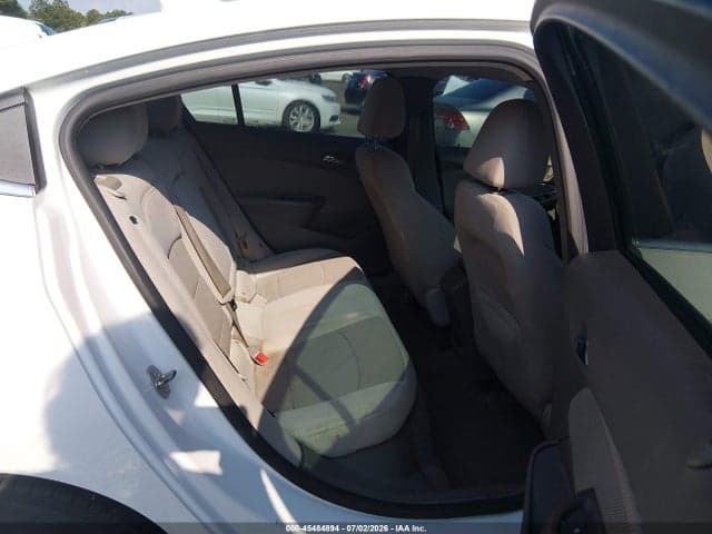 2017 CHEVROLET CRUZE LT AUTO 8