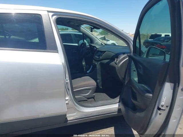 2018 CHEVROLET TRAX LS 5