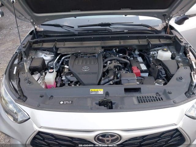 2024 TOYOTA HIGHLANDER XLE 10